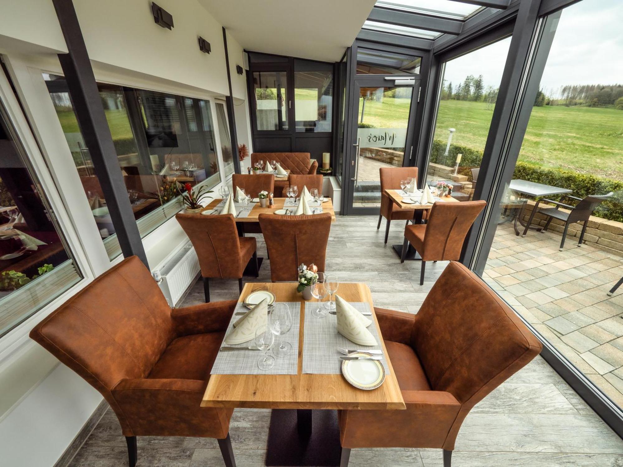 Hotel Brunnenbach เบราน์ลาเกอ ภายนอก รูปภาพ