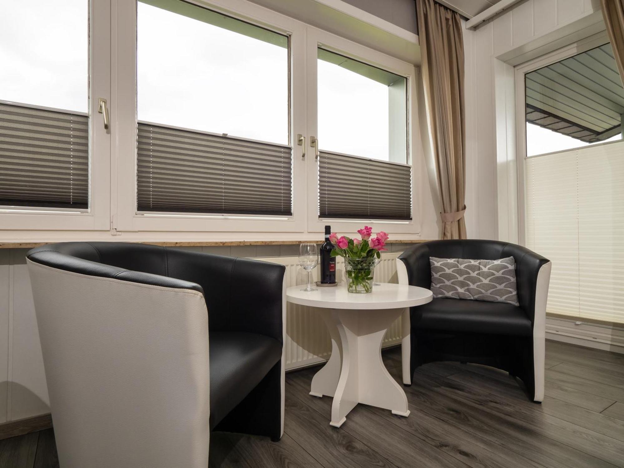 Hotel Brunnenbach เบราน์ลาเกอ ภายนอก รูปภาพ