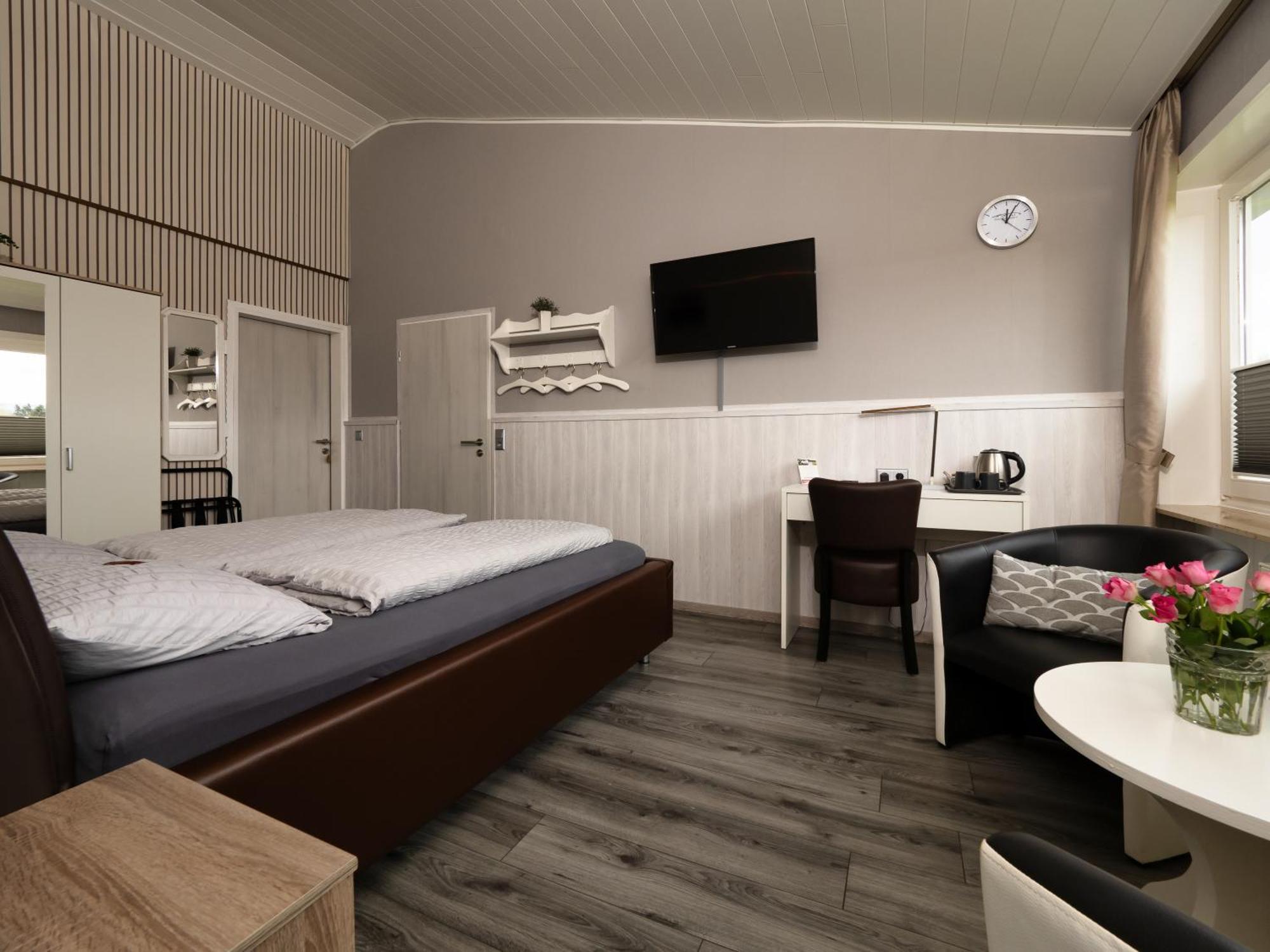 Hotel Brunnenbach เบราน์ลาเกอ ภายนอก รูปภาพ