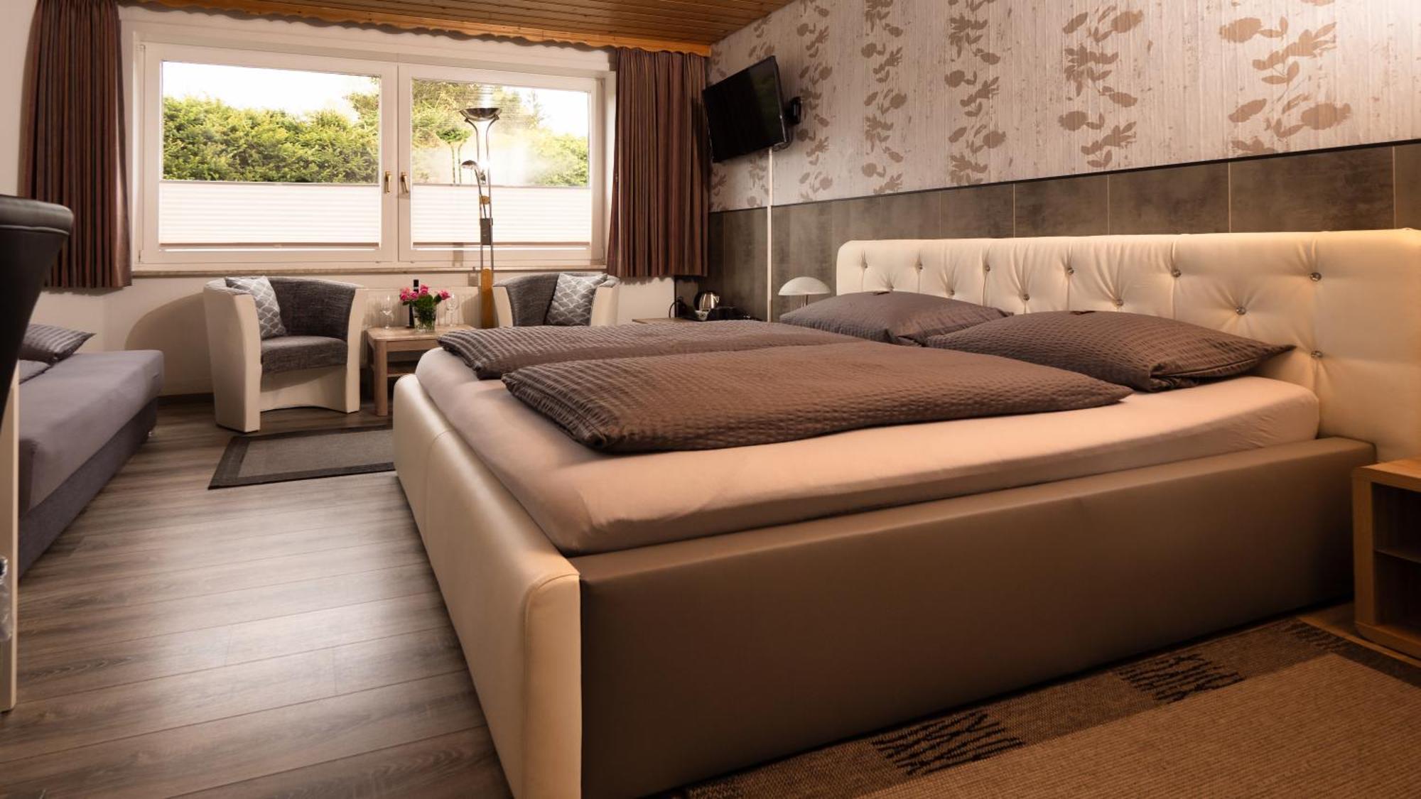 Hotel Brunnenbach เบราน์ลาเกอ ภายนอก รูปภาพ