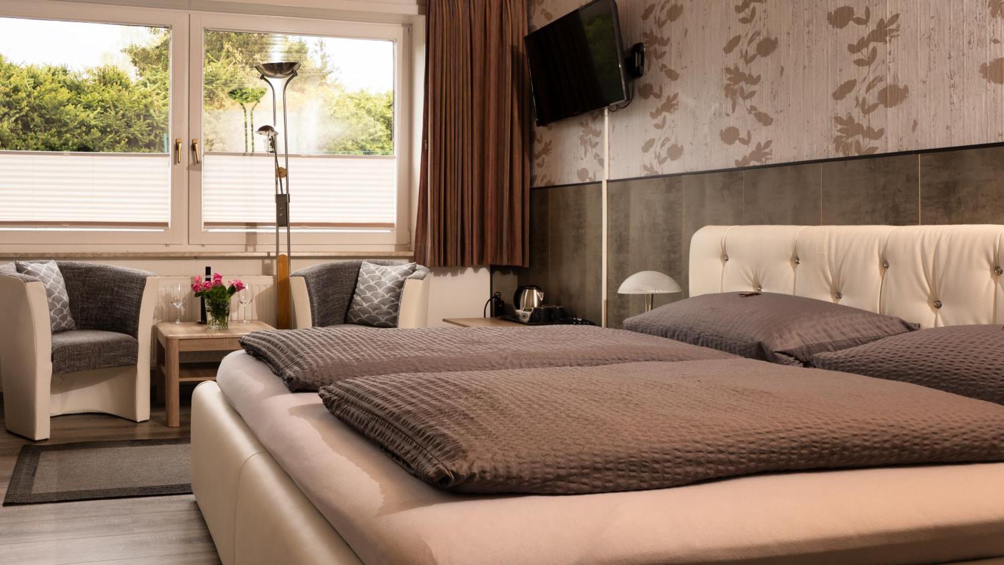 Hotel Brunnenbach เบราน์ลาเกอ ภายนอก รูปภาพ