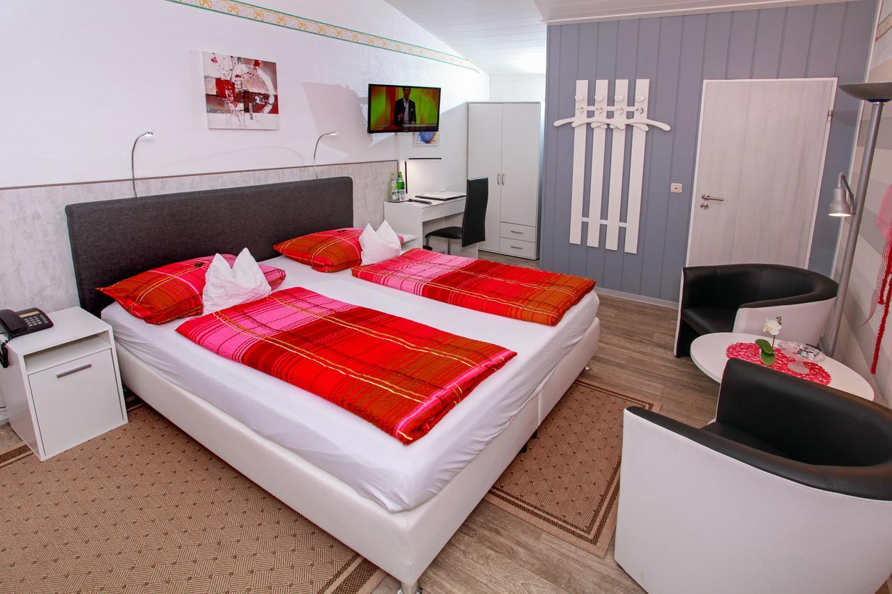 Hotel Brunnenbach เบราน์ลาเกอ ภายนอก รูปภาพ