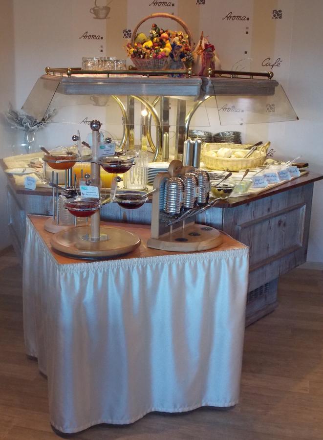 Hotel Brunnenbach เบราน์ลาเกอ ภายนอก รูปภาพ